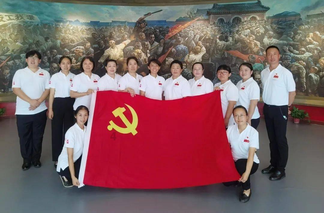 逃出上锁的现代房间4